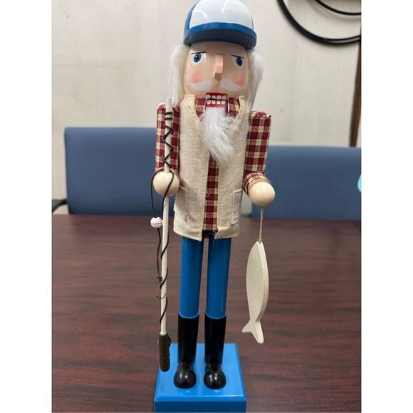 Nutcracker 15 Inch Fisherman with Pole and Fish - Picture 1 of 5